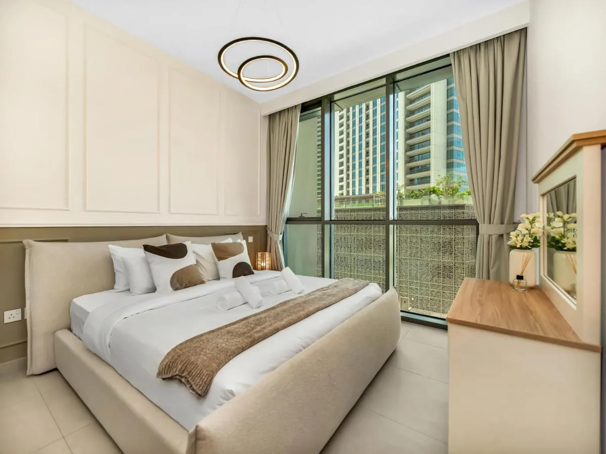 ⁨Chic 1BR in Downtown Dubai-Direct access to Dubai Mall⁩ — صورة 24