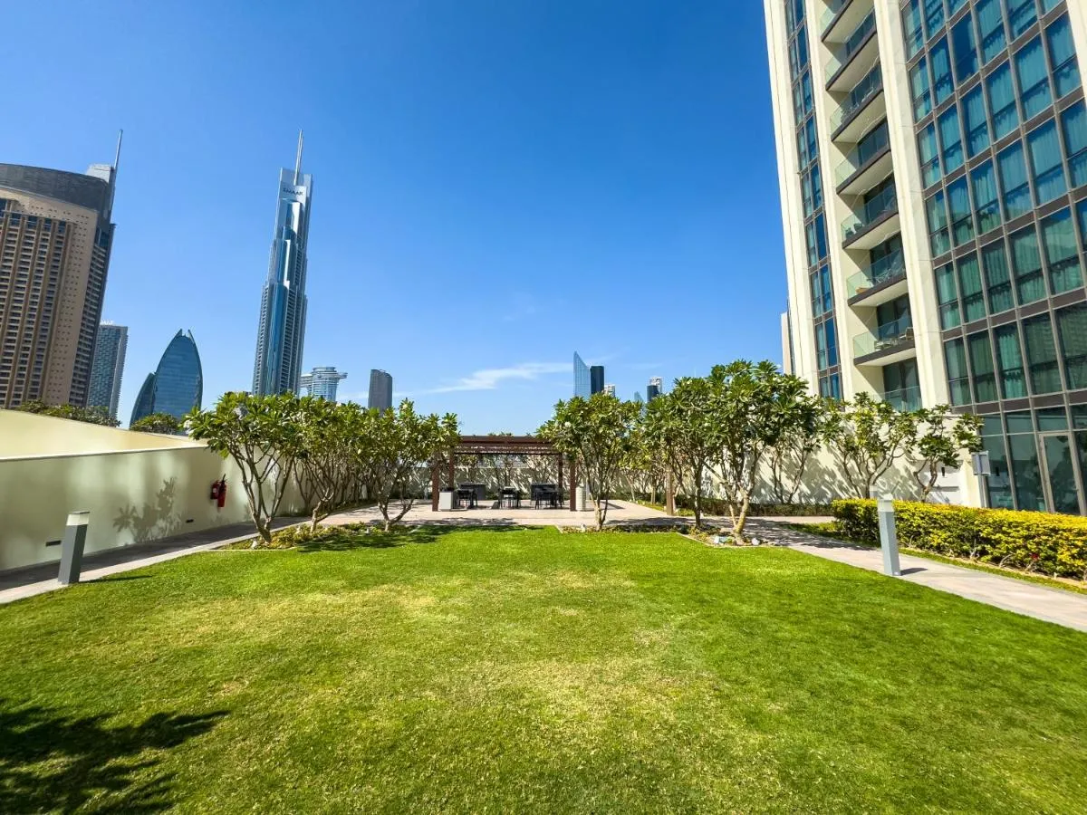 ⁨Chic 1BR in Downtown Dubai-Direct access to Dubai Mall⁩ — صورة 12