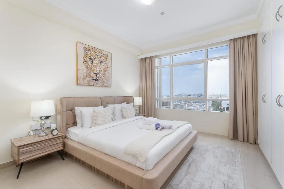 Free housekeeping visits during your stay - StayShort - 1 Bedroom in Dubai Marina with Stunning Ain Dubai View — صورة 4
