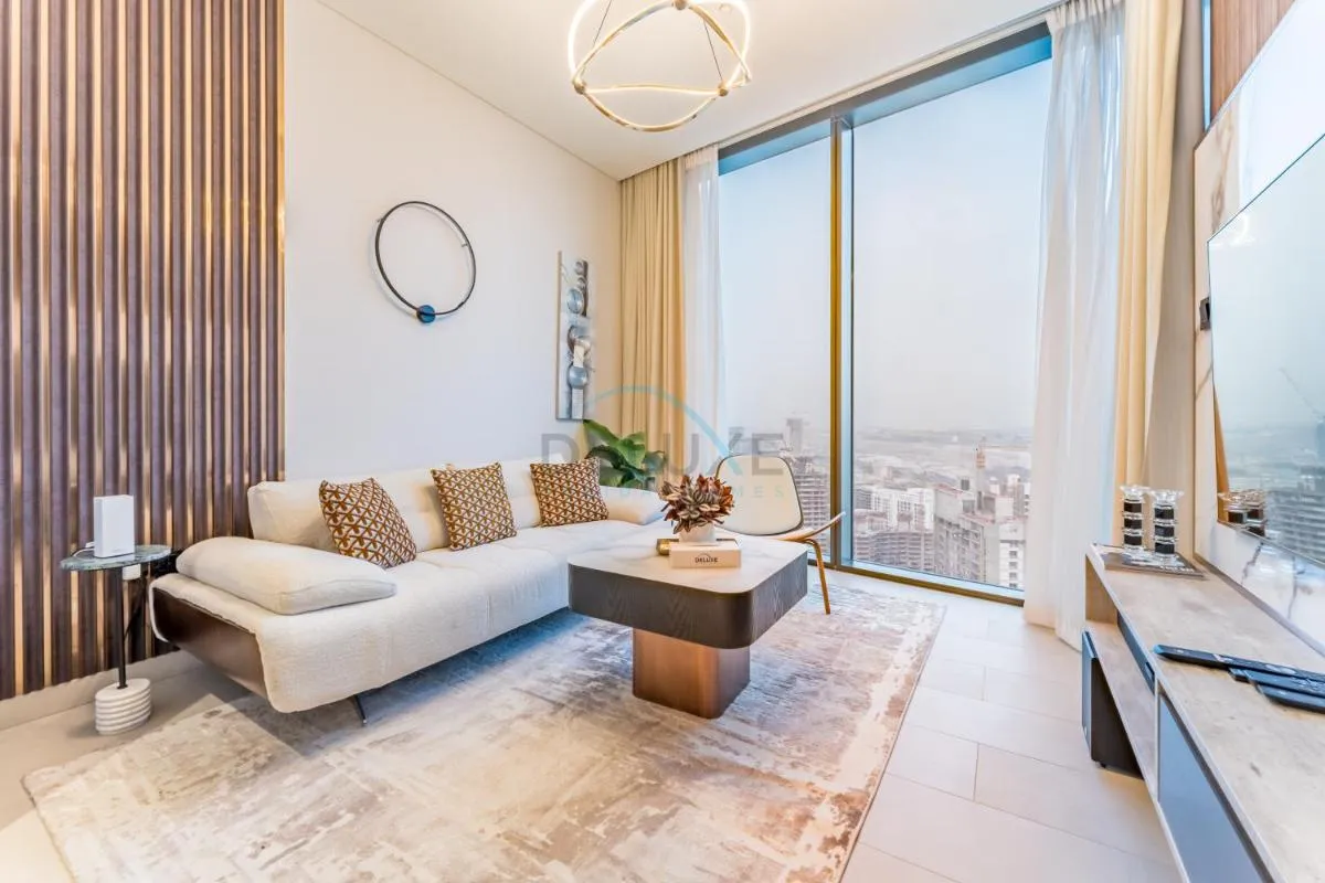 High Floor, Few Steps From Dubai Canal and Waterfront Promenade, Sobha Hartland Waves, Sobha Hartland by Deluxe Holiday Homes — صورة 3