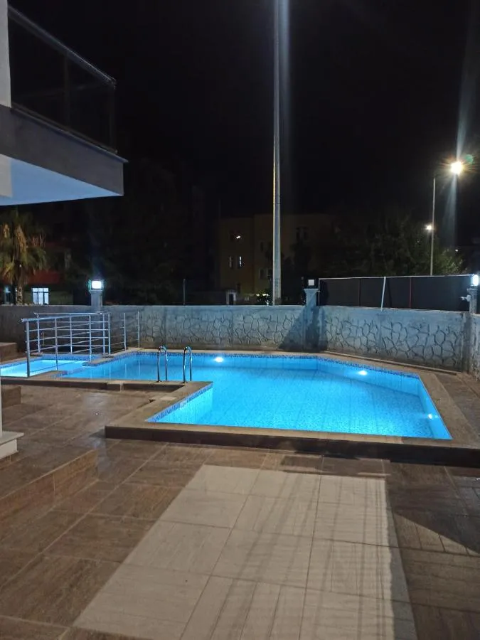 AHNER APART Otel — صورة 2