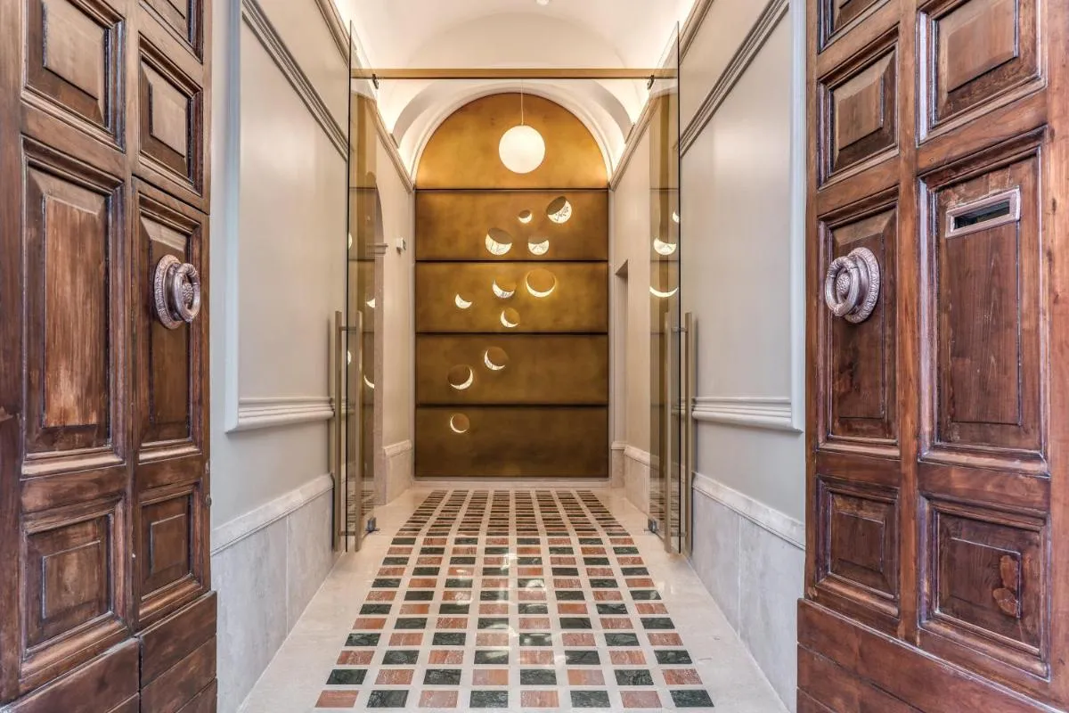 ديمورا كوببلل ادولتس ونلي — صورة 2