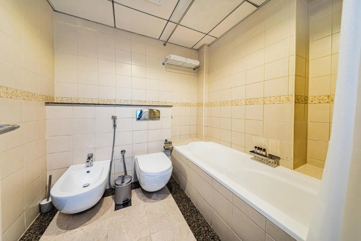 ⁨1BD Canal View for 4 in Bay Central, Dubai Marina⁩ — صورة 34