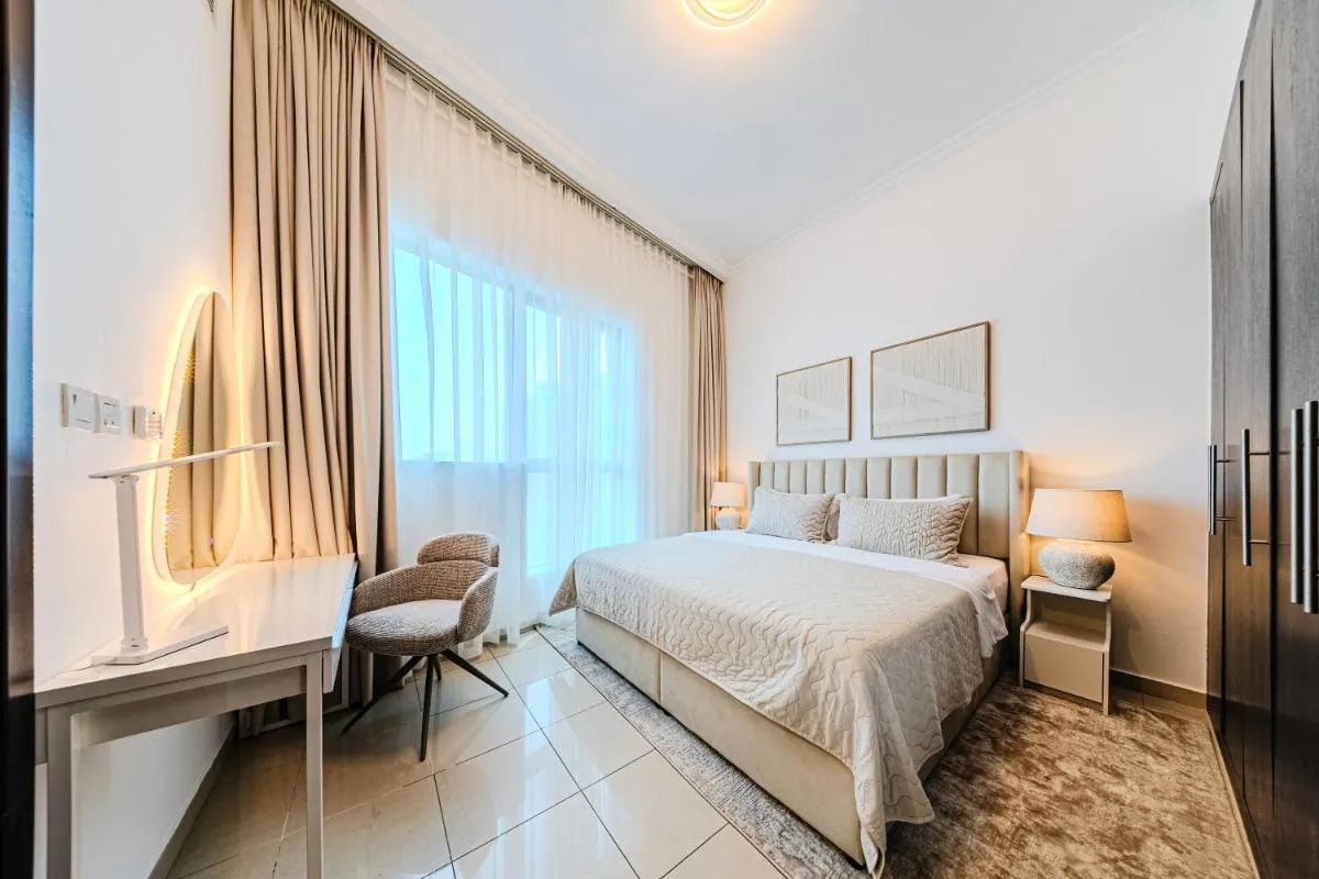 ⁨1BD Canal View for 4 in Bay Central, Dubai Marina⁩ — صورة 2