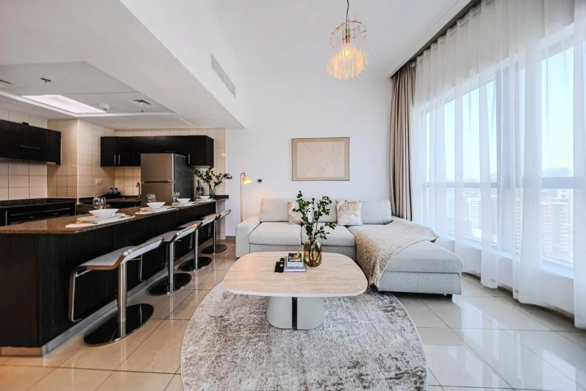 ⁨1BD Canal View for 4 in Bay Central, Dubai Marina⁩ — صورة 6