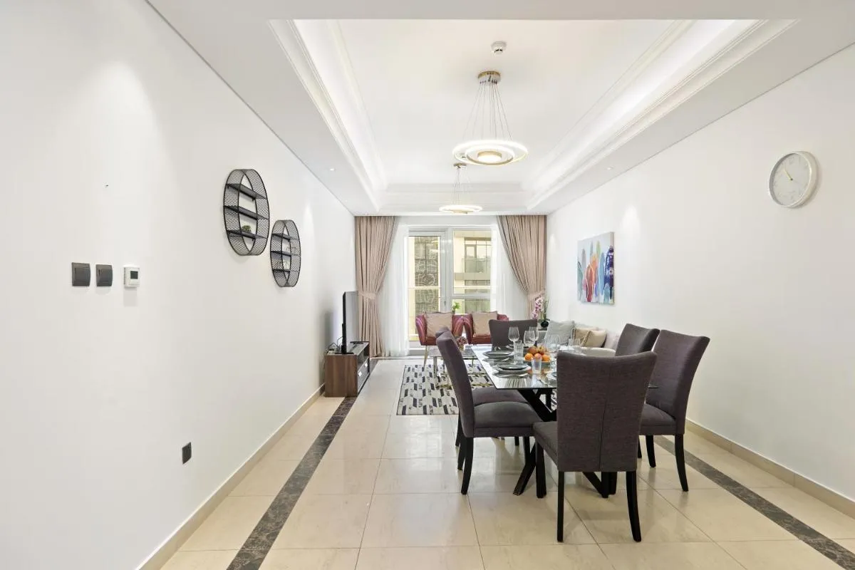 Neat and Cozy 2BR plus Kids Room - 7min to Dubai Mall — صورة 3