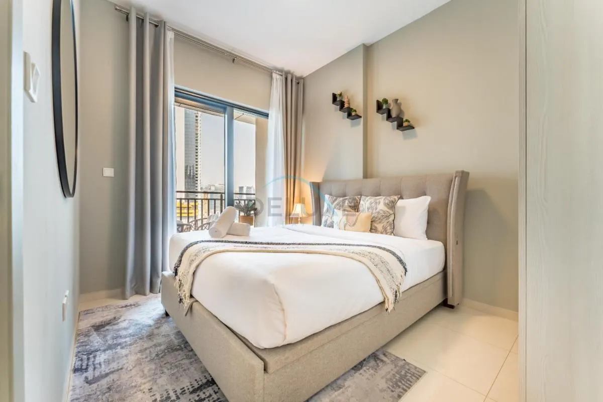 Facing the Dubai Water Canal 1BR, Minutes from Metro with Easy Downtown Access, Zada Tower, Business Bay by Deluxe Holiday Homes — صورة 3