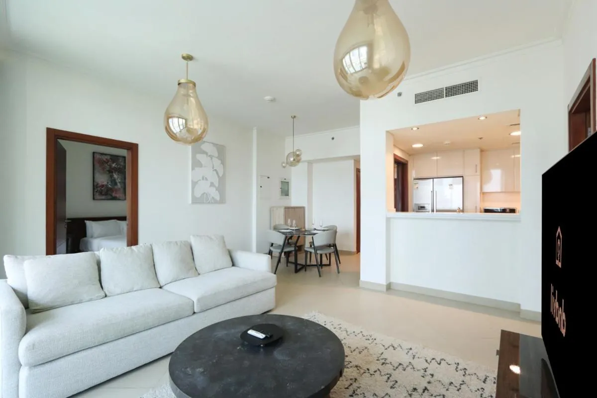 ⁨Prime Located 2BR Near Burj Khalifa & Dubai Mall⁩ — صورة 41