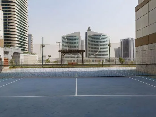 ⁨5 Min to Dubai Mall Lux Stay Tennis Court⁩ — صورة 43