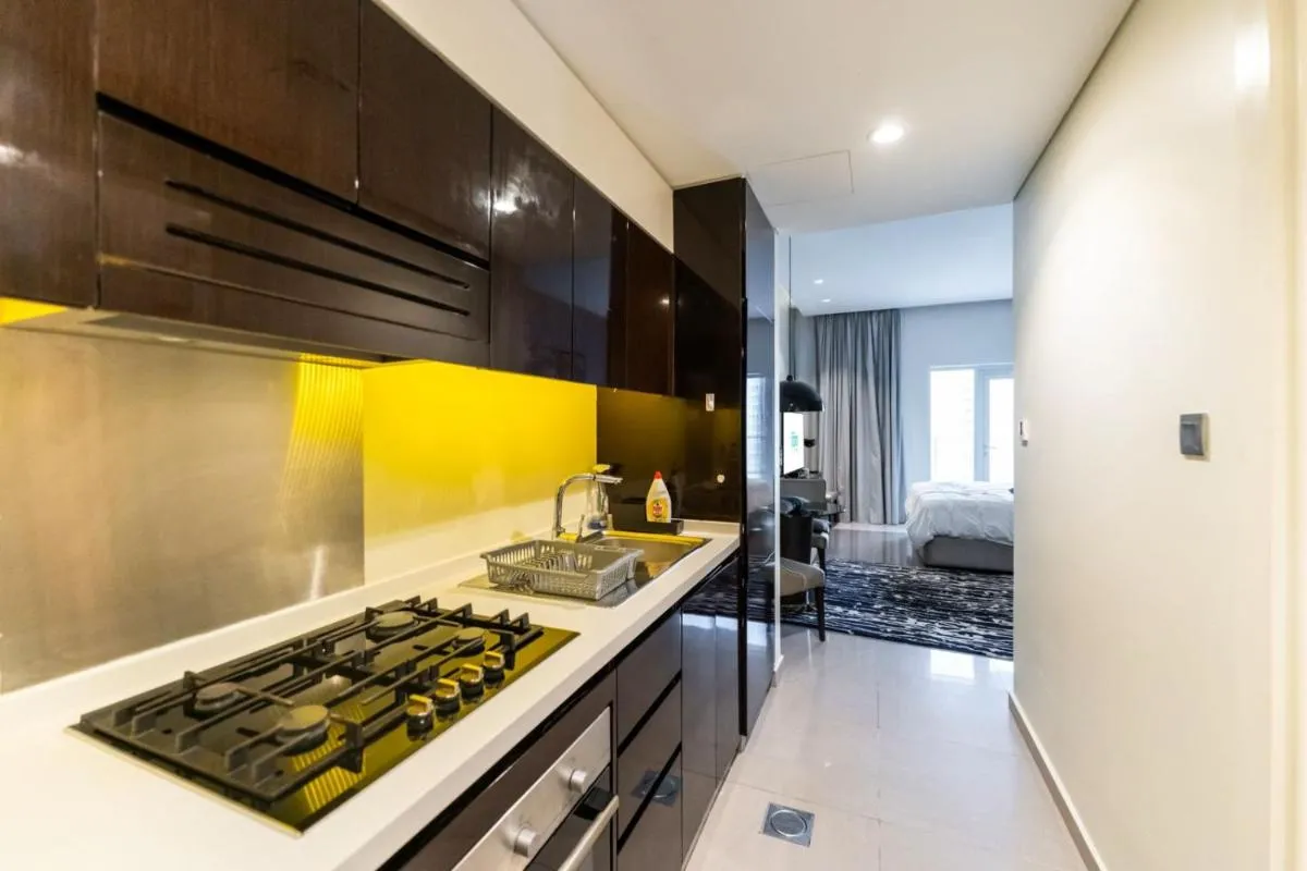 ⁨Downtown Dubai Studio Apartment - High floor⁩ — صورة 17