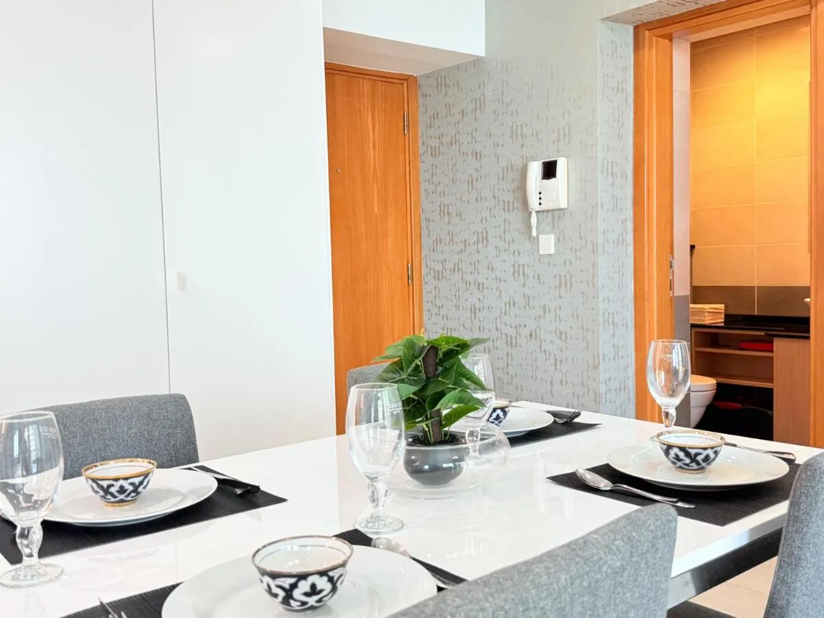 Ocean Heights New 2BDR with full Sea & Dubai Eye view in Marina by Simplex Home — صورة 3