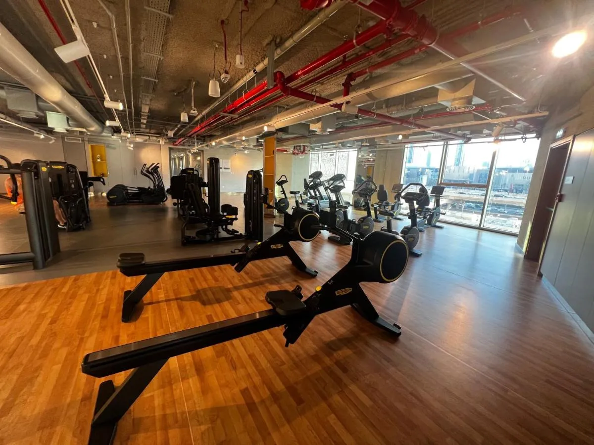 ⁨2min Walk to Dubai Mall - 2BR - Infinity Pool & Gym - Burj Khalifa⁩ — صورة 16