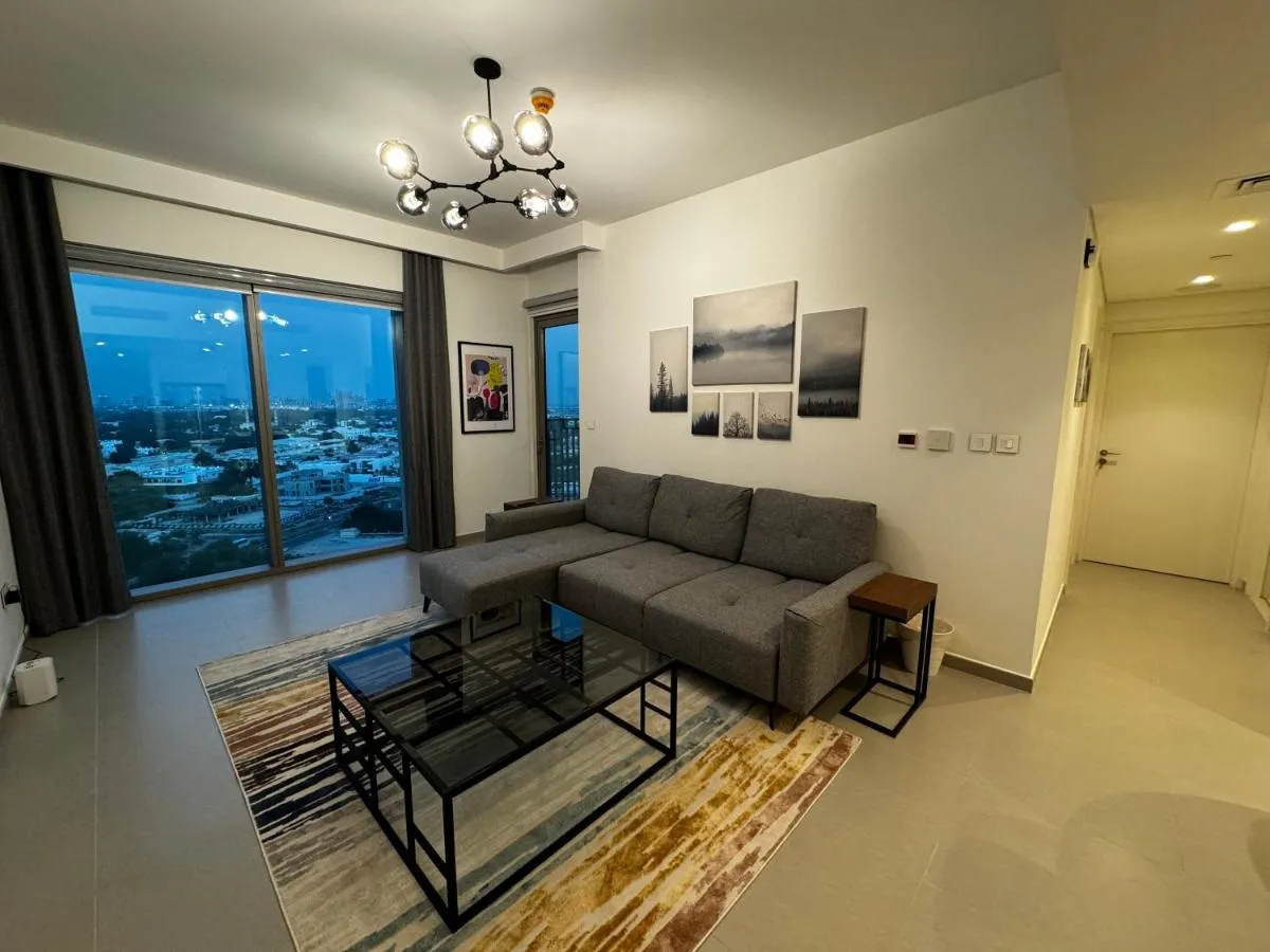 ⁨2min Walk to Dubai Mall - 2BR - Infinity Pool & Gym - Burj Khalifa⁩ — صورة 14