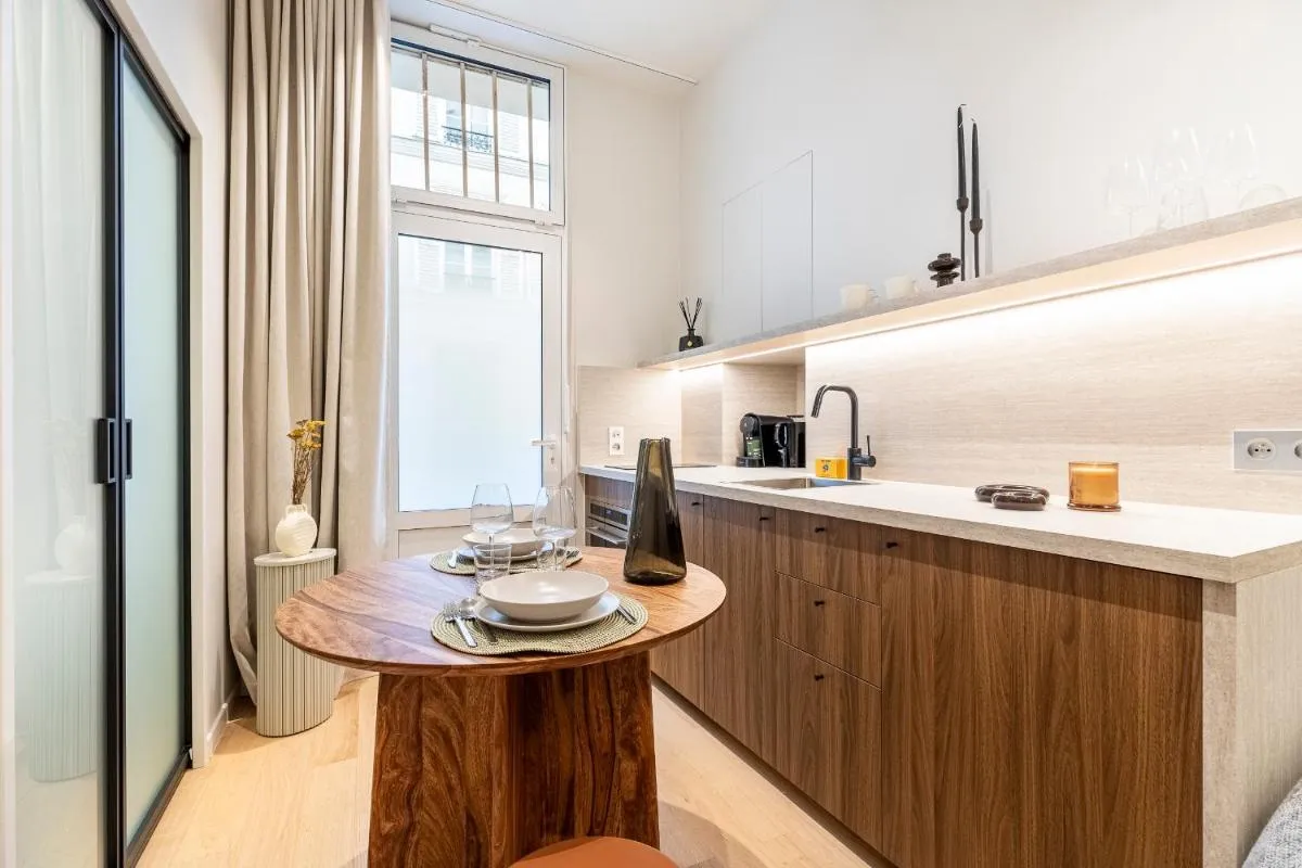 ل كونفيدنتيل بيغالل — صورة 3