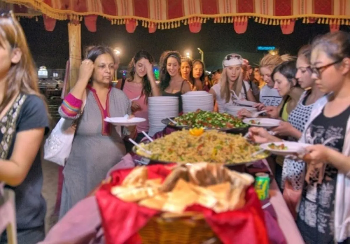Desert Safari Dubai with BBQ Dinner — صورة 4