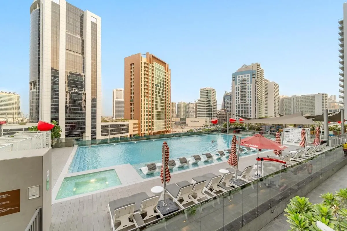 ⁨FIRST CLASS 2BR Pool View and near Dubai Mall⁩ — صورة 27