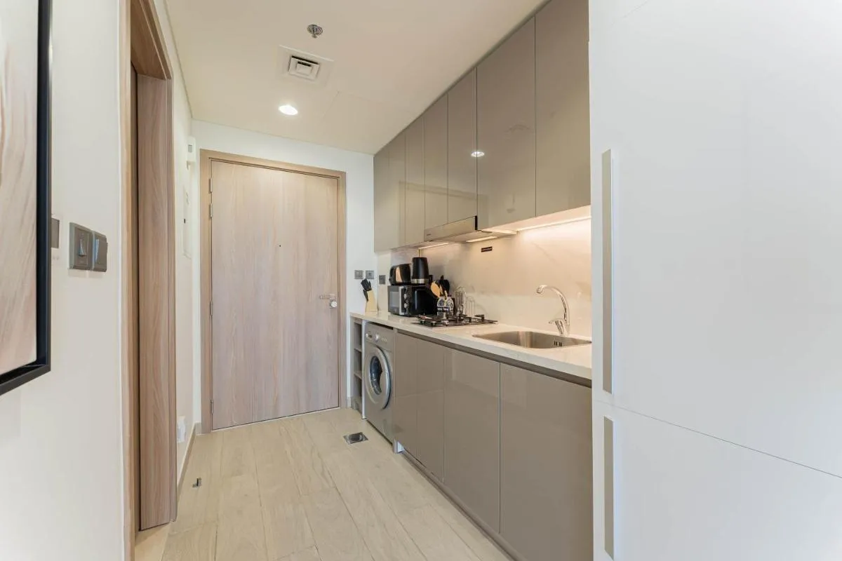 ⁨TRPS - Azizi Riviera 23, Al Meydan - Contemporary Studio in the Heart of Dubai⁩ — صورة 12