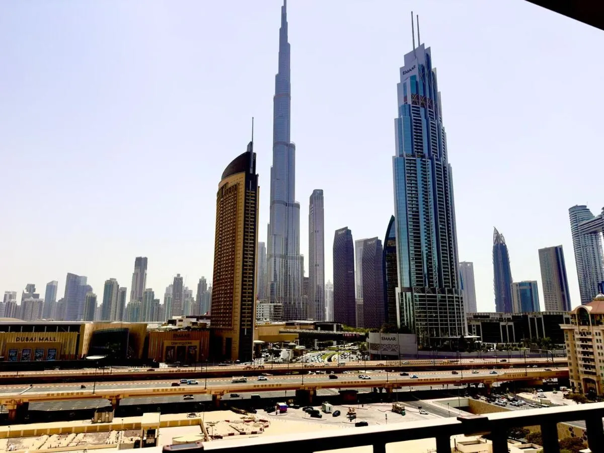 ⁨Burj Khalifa View Luxe 2BR x Connected to Dubai Mall⁩ — صورة 5