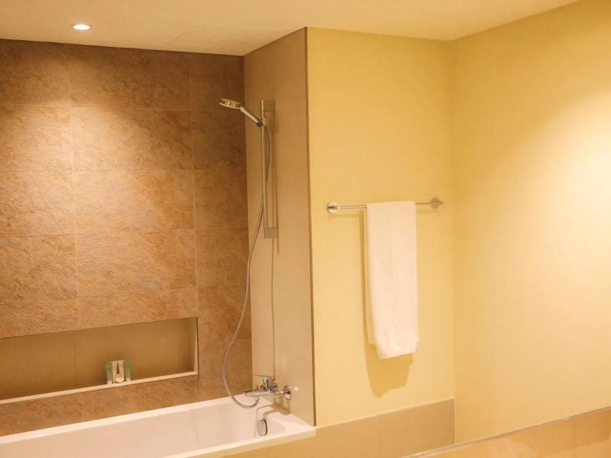 ⁨Burj Khalifa View Luxe 2BR x Connected to Dubai Mall⁩ — صورة 41
