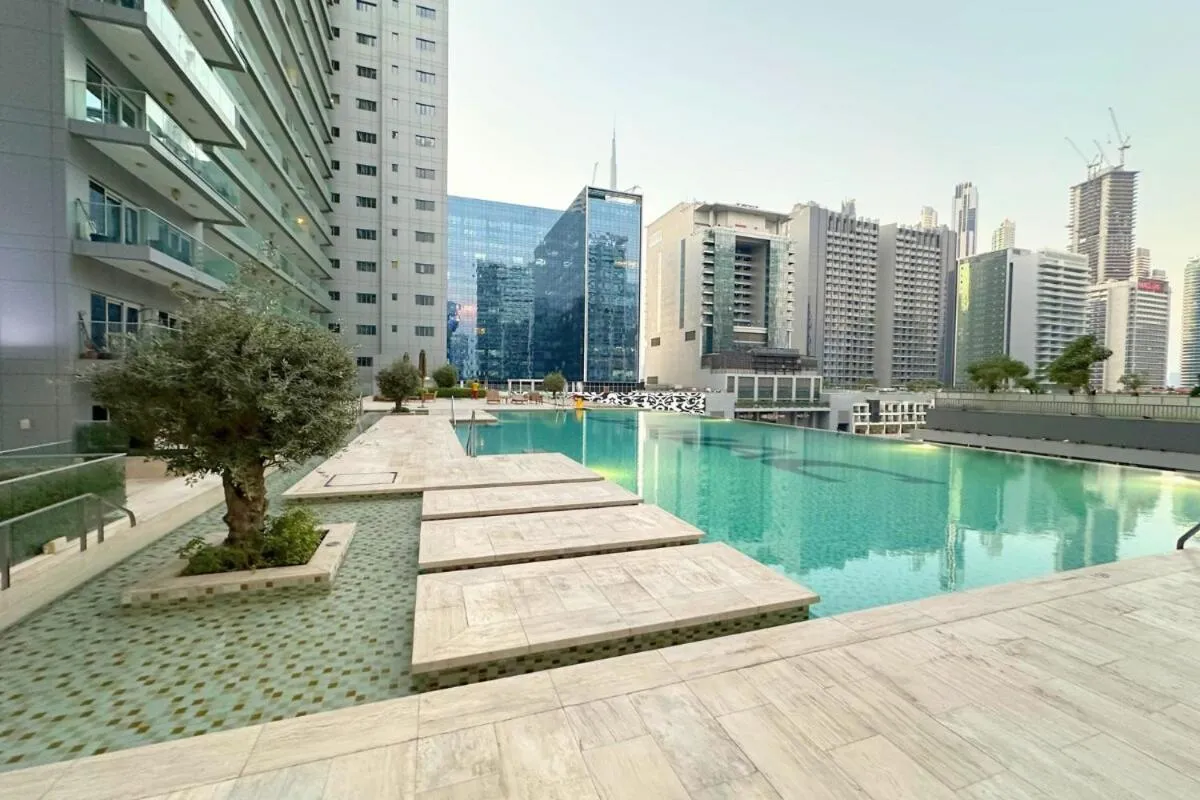 Stunning Burj Views Studio Mins to Dubai Mall 603 — صورة 3