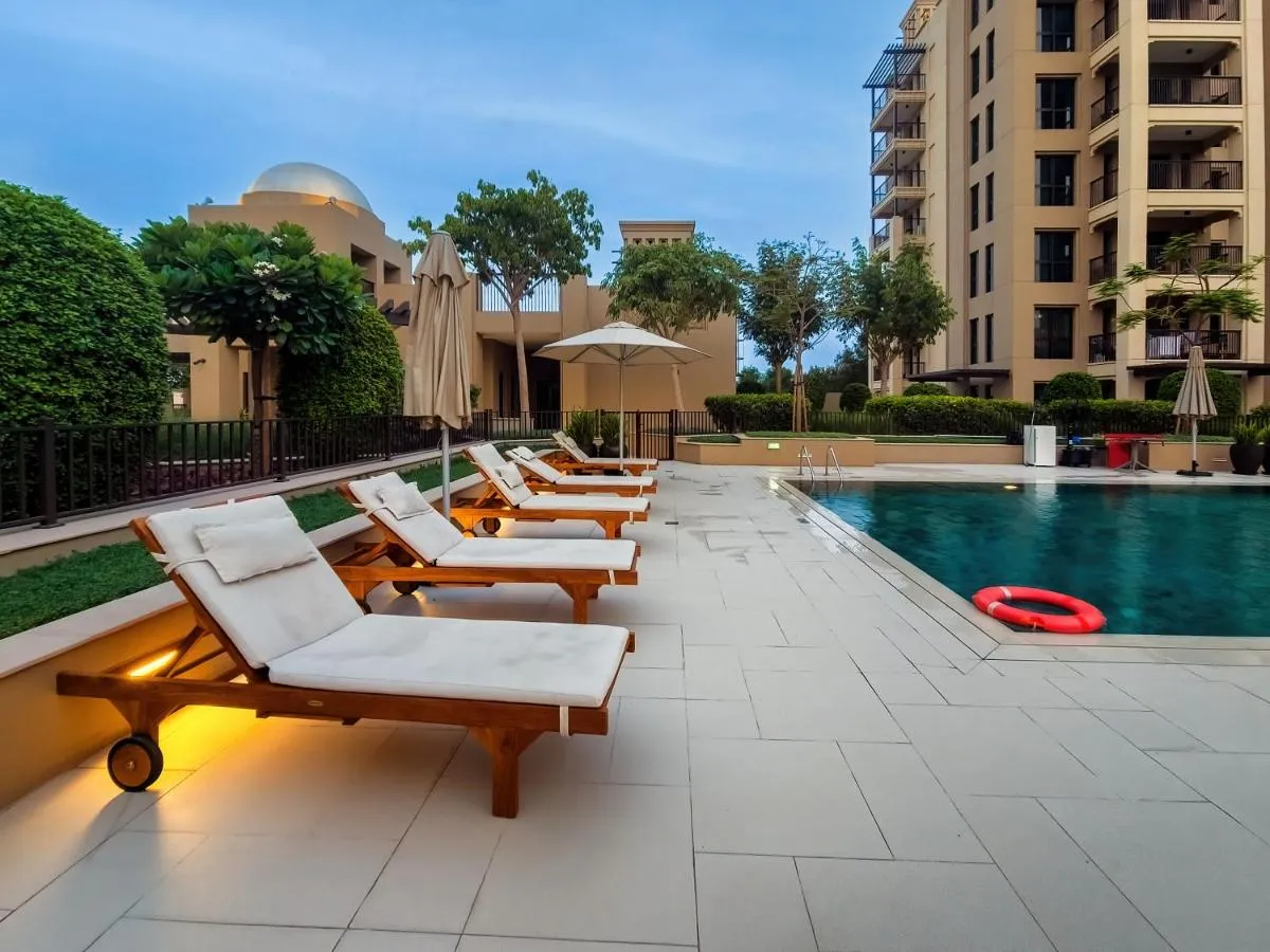 ⁨Chic 2BD in Lamtara for 4, Madinat Jumeirah Living⁩ — صورة 45