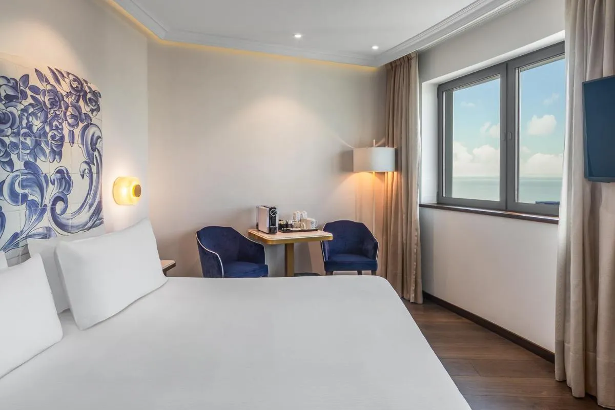 يوروستارز يونيفرسال لشبونة — صورة 2