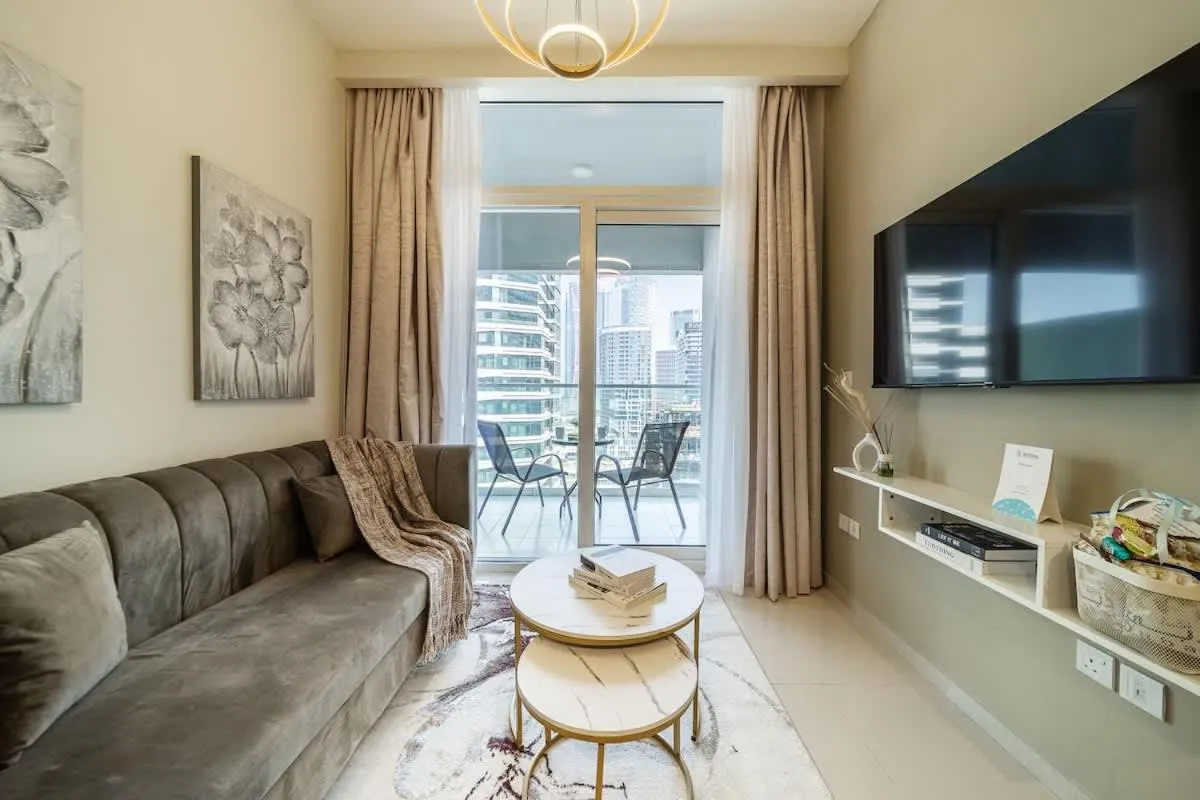 Airstay - Cozy 1BR - Canal View - Business Bay - Monthly Offer Available