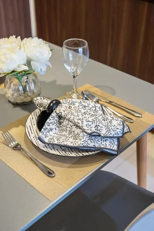 ⁨Airstay - Cozy 1BR - Canal View - Business Bay - Monthly Offer Available⁩ — صورة 11