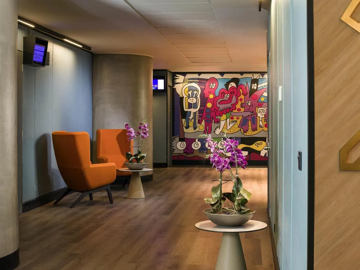 نوفوتيل سانتياغو — صورة 4