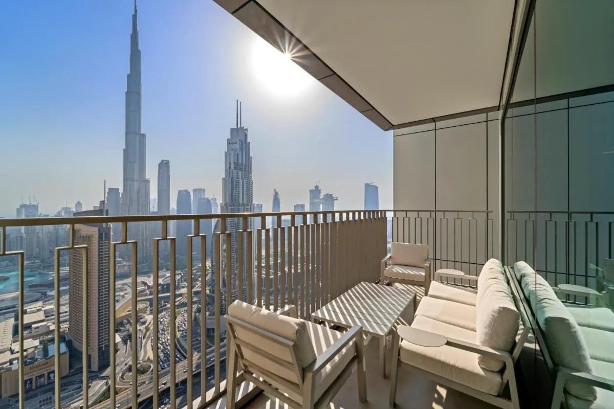 ⁨Luxury 4BR with full Burj Khalifa and Fountain View - 5Min to Dubai Mall⁩ — صورة 15