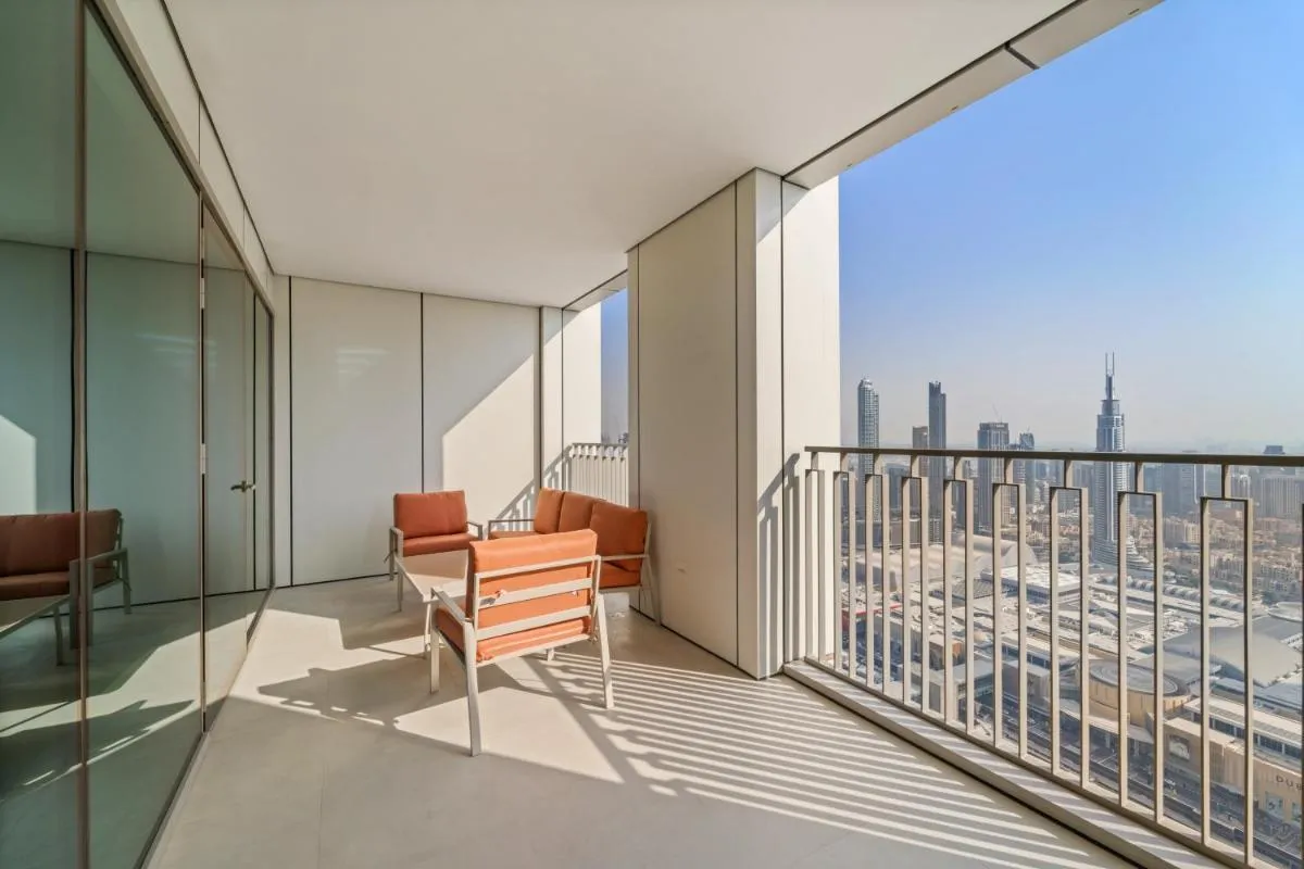 ⁨Luxury 4BR with full Burj Khalifa and Fountain View - 5Min to Dubai Mall⁩ — صورة 46