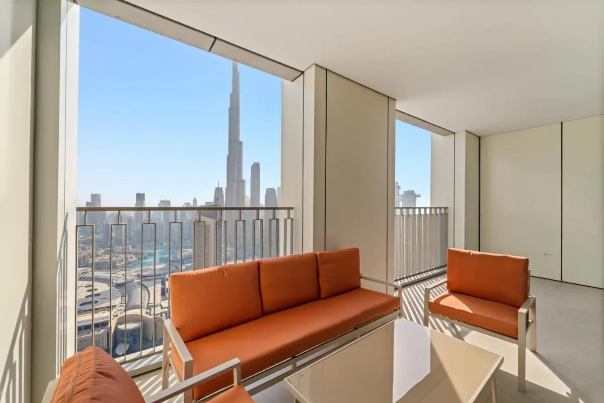 ⁨Luxury 4BR with full Burj Khalifa and Fountain View - 5Min to Dubai Mall⁩ — صورة 17
