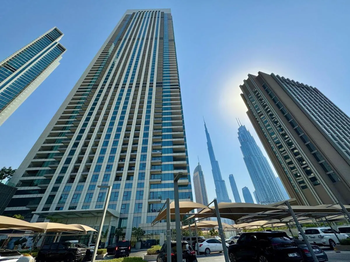 ⁨Luxury 4BR with full Burj Khalifa and Fountain View - 5Min to Dubai Mall⁩ — صورة 6