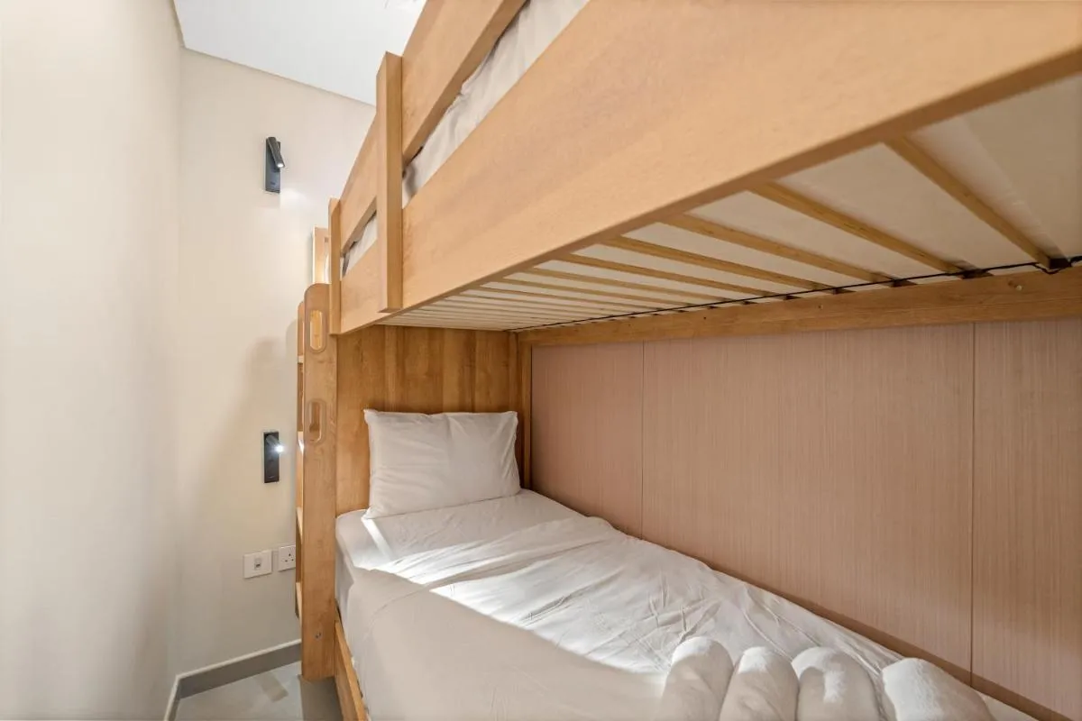 ⁨Luxury 4BR with full Burj Khalifa and Fountain View - 5Min to Dubai Mall⁩ — صورة 33