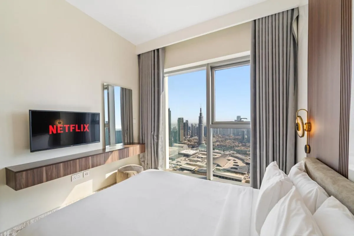 ⁨Luxury 4BR with full Burj Khalifa and Fountain View - 5Min to Dubai Mall⁩ — صورة 27