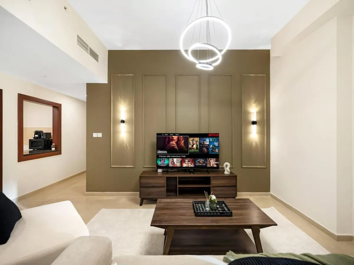 جميرا Beachfront with Ain View and سي View 2BR — صورة 2