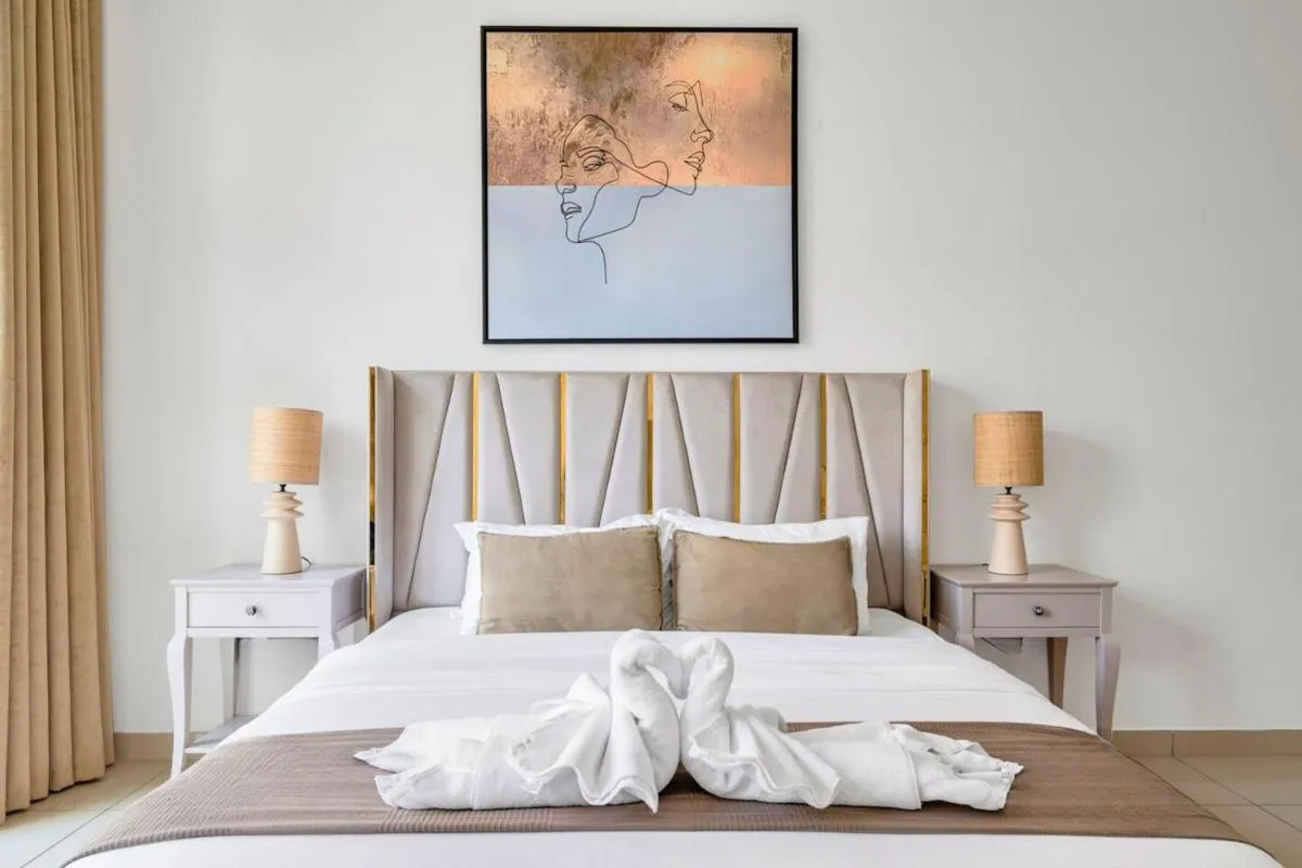 Serene 1BR with Stunning Marina Views in Dubai Marina - The Atlantic — صورة 2