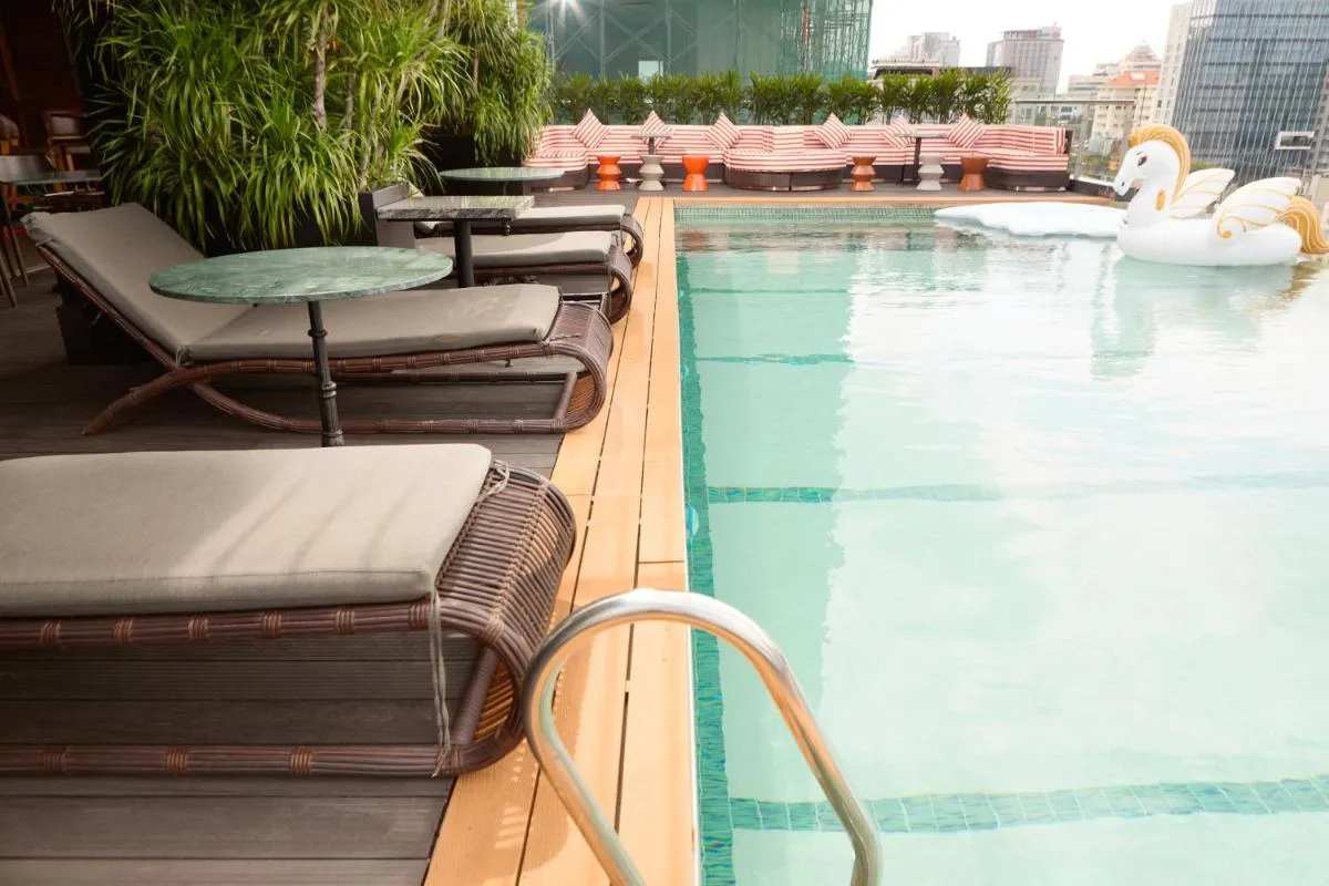 كين هوتيل ثي ساك إيديشن — صورة 2