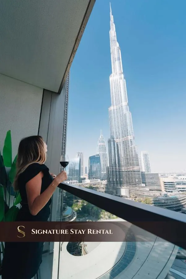Stylish 2-Bedroom Luxury Stay in Downtown Dubai with Burj Khalifa & Fountain Views — صورة 2