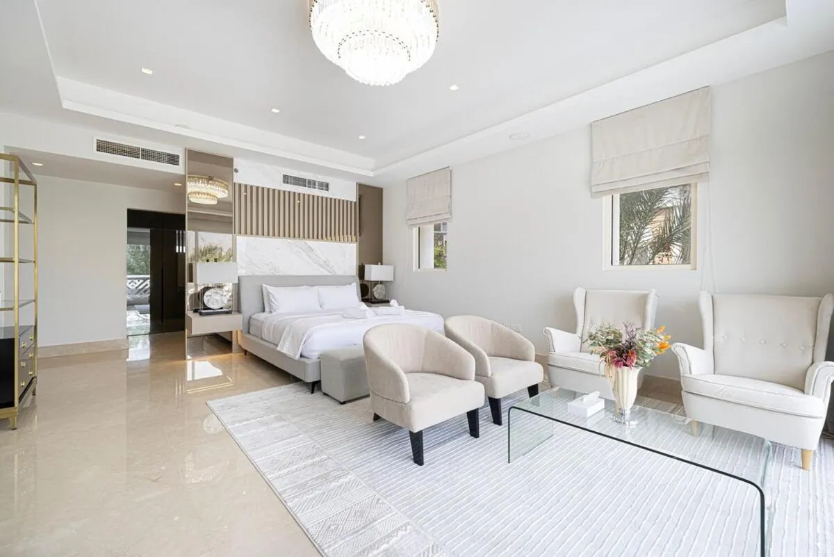 Villa with Private Pool in Palm Jumeirah — صورة 4