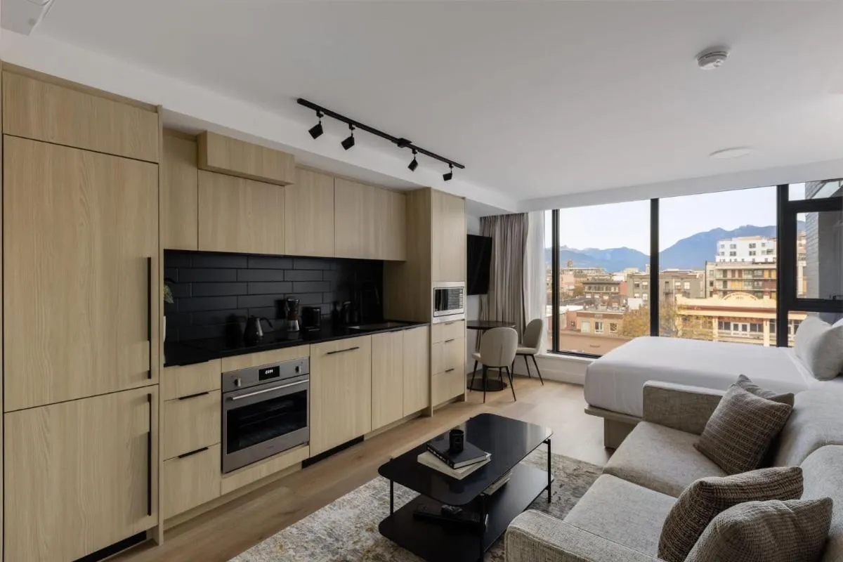 كيفر هاوس - فانكوفر — صورة 4