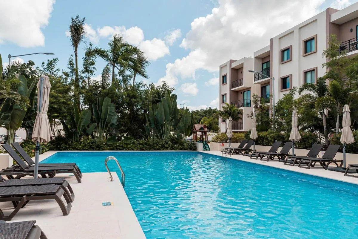 ومبو مودرن كومفورت ين هواياكان - كانكون، المكسيك