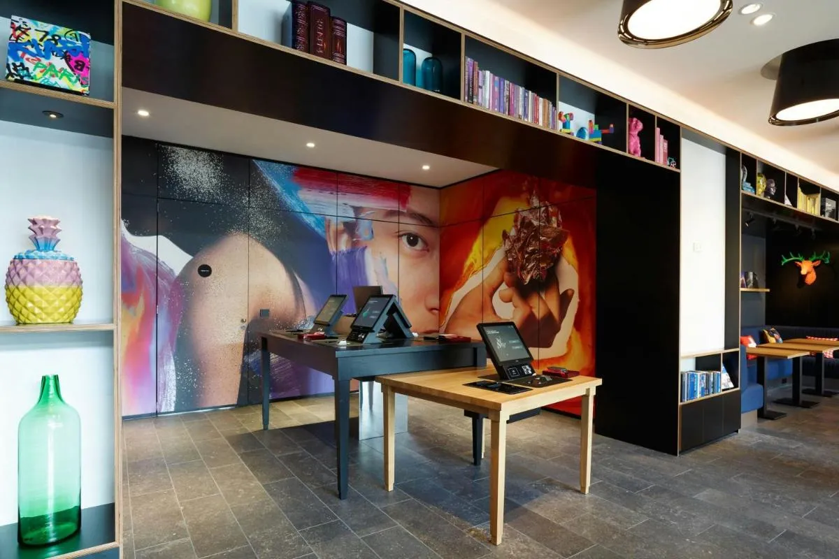 ⁨كيتيزنم زريتش⁩ — صورة 14