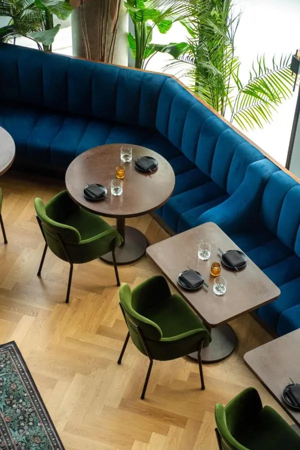 كس تورونتو دستيناشن باي حياة — صورة 3