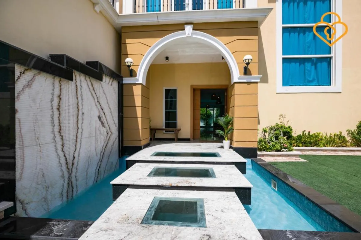 keysplease 4 BR Villa private pool, Jumeirah Park — صورة 3