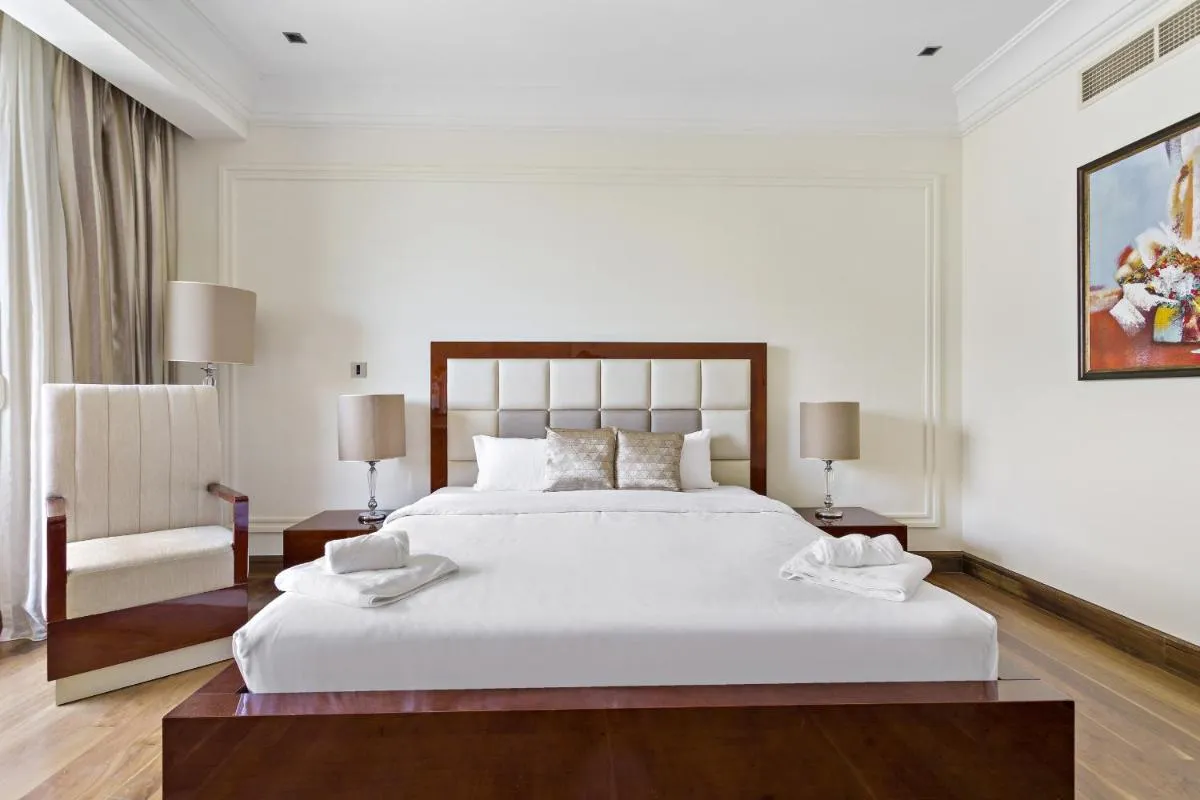 VayK - Stylish 1BR in Palm Jumeirah with Secluded Beach Access — صورة 2