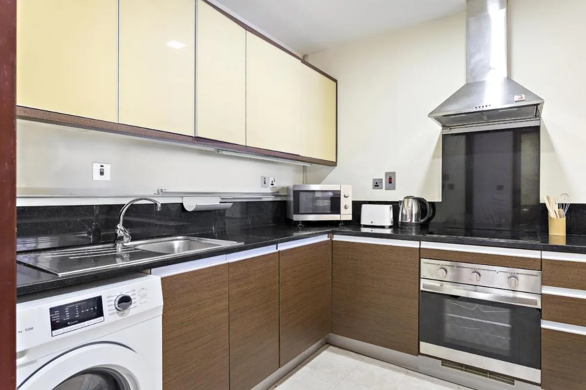 VayK - Stylish 1BR in Palm Jumeirah with Secluded Beach Access — صورة 4