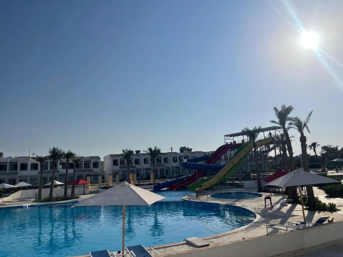 ⁨ينفيديا كورال بيتش تيران⁩ — صورة 67
