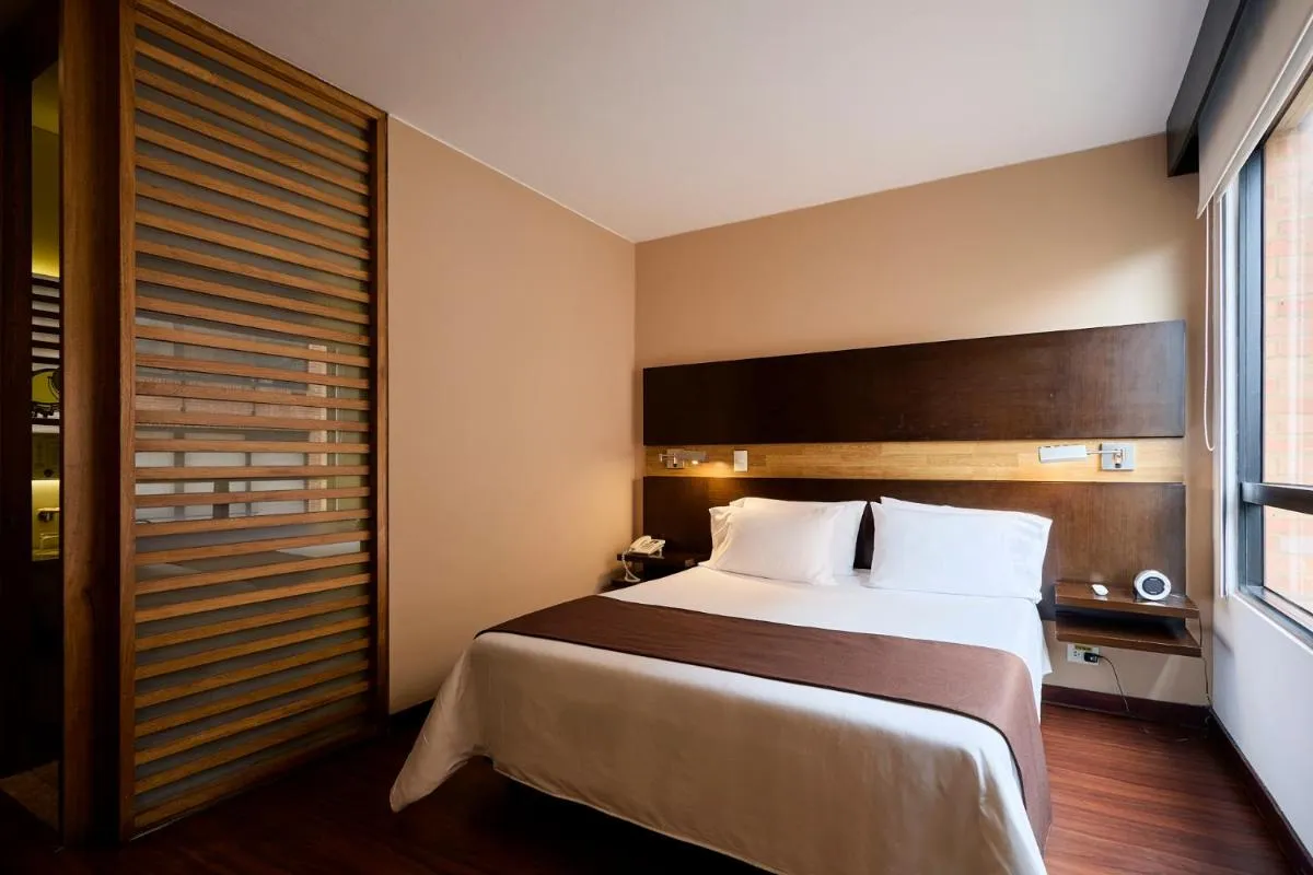 مركور بوغوتا به رتيرو — صورة 3