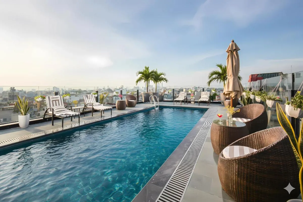 ماي د فيلل كروون - هانوي، فيتنام